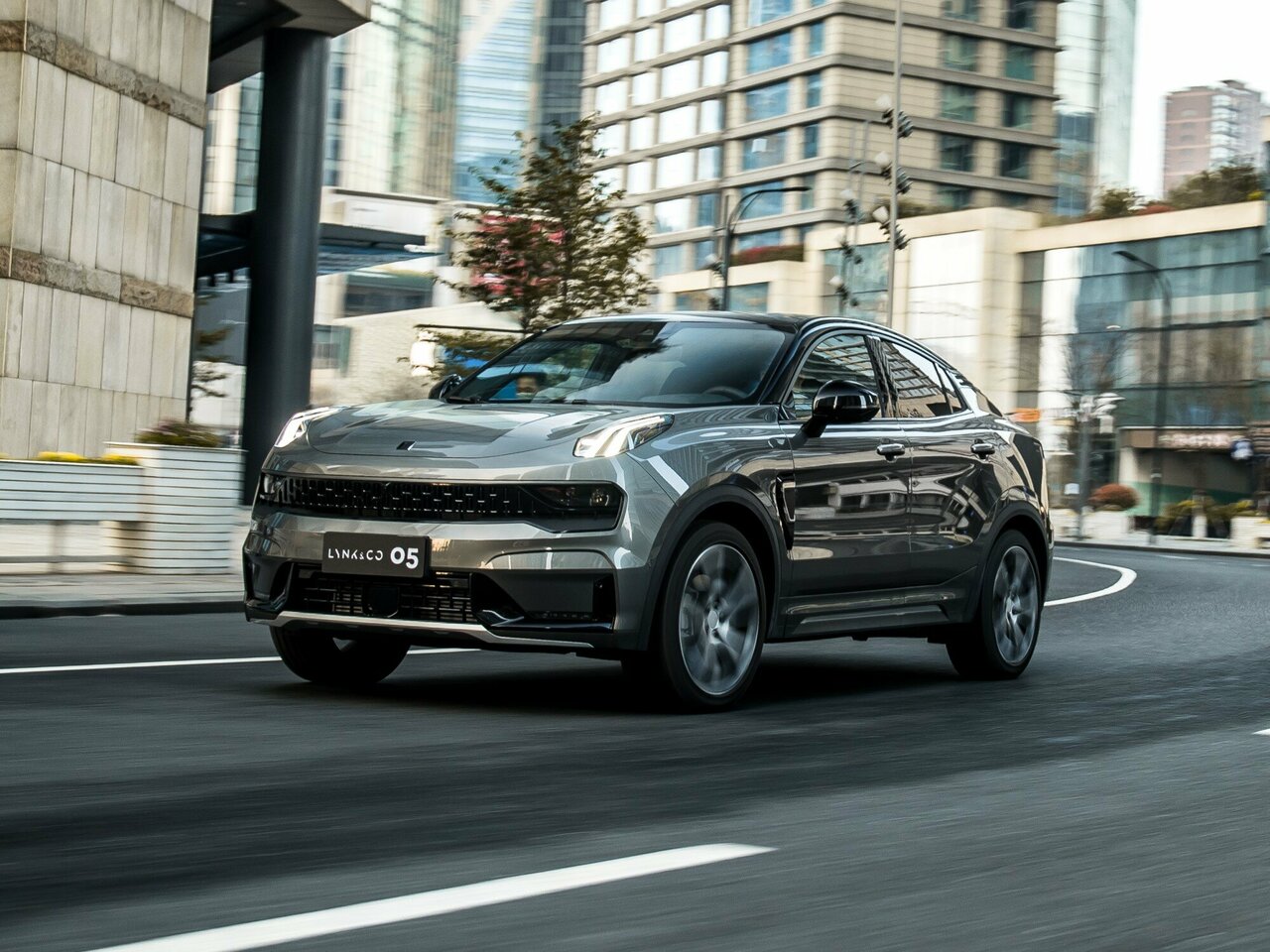 Lynk & Co 05 I, внедорожник 5 дв.