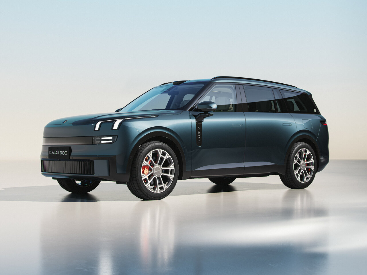 Lynk & Co 900 I, внедорожник 5 дв.