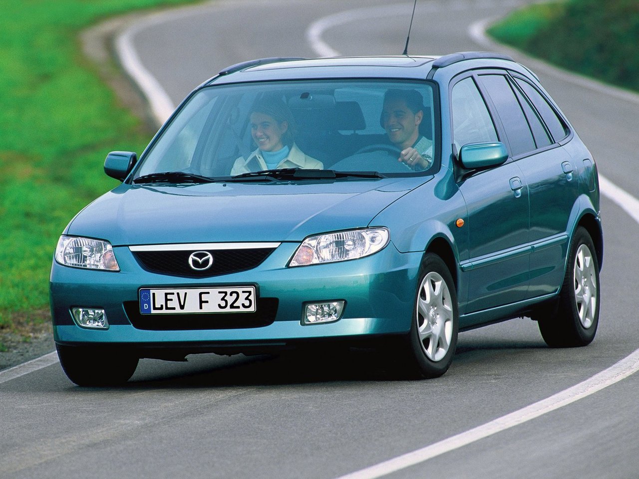Mazda 323 VI (BJ) Рестайлинг, хэтчбек 5 дв.