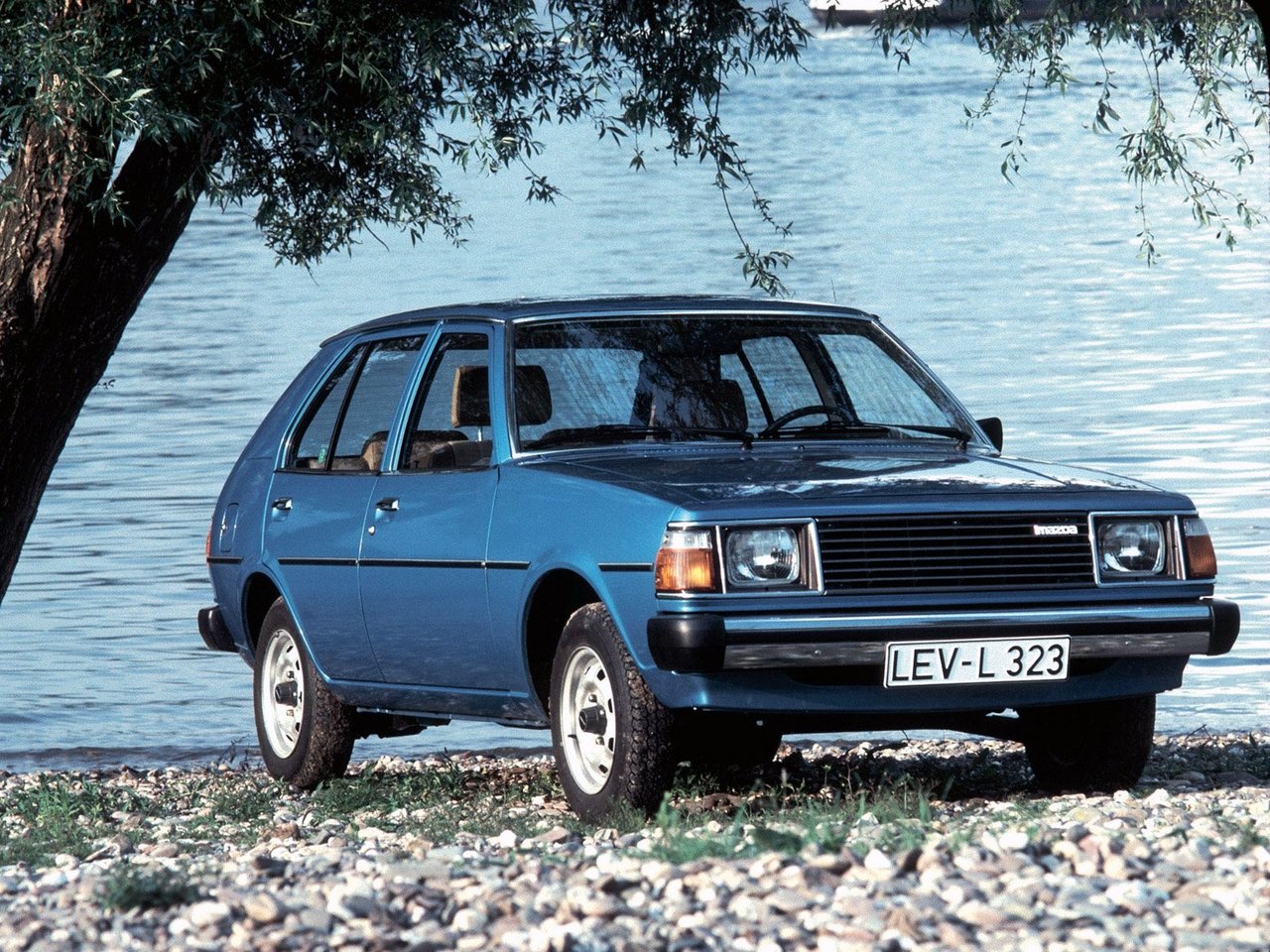 Mazda 323 I (FA), хэтчбек 5 дв.