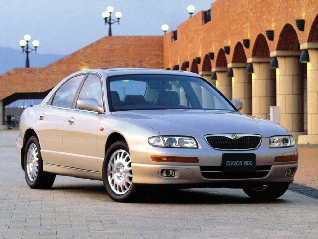Mazda Eunos 800 I, седан