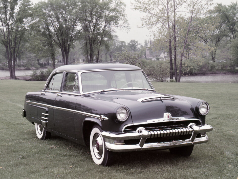 Mercury Monterey I, седан
