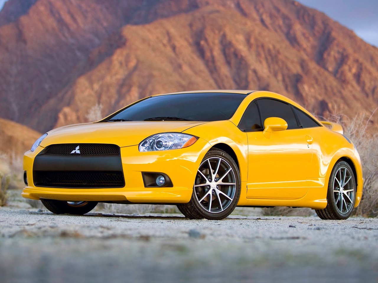 Mitsubishi Eclipse IV Рестайлинг, купе
