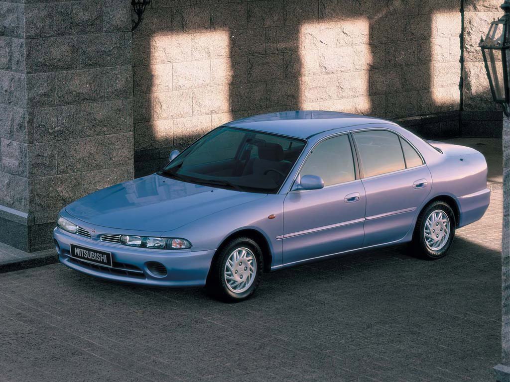 Mitsubishi Galant VII, седан