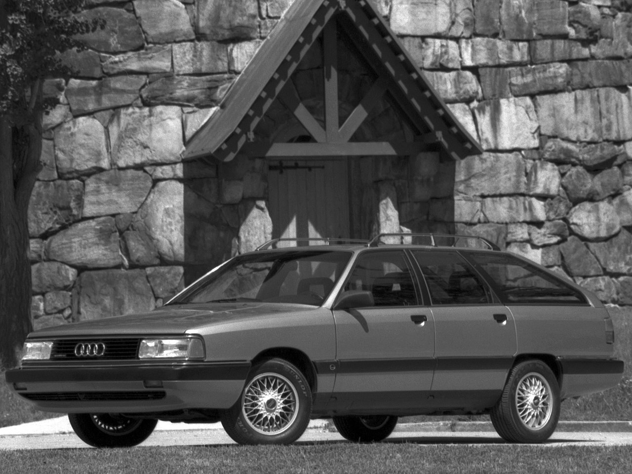 Audi 200 II (C3) Рестайлинг, универсал 5 дв.