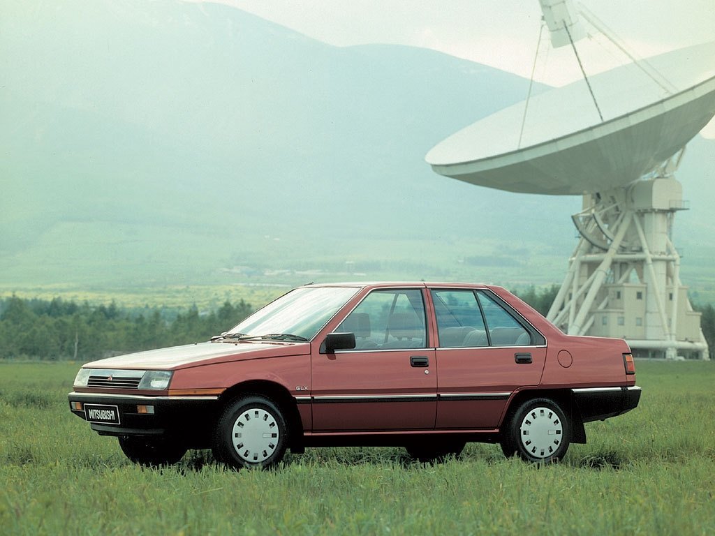 Mitsubishi Lancer IV, седан