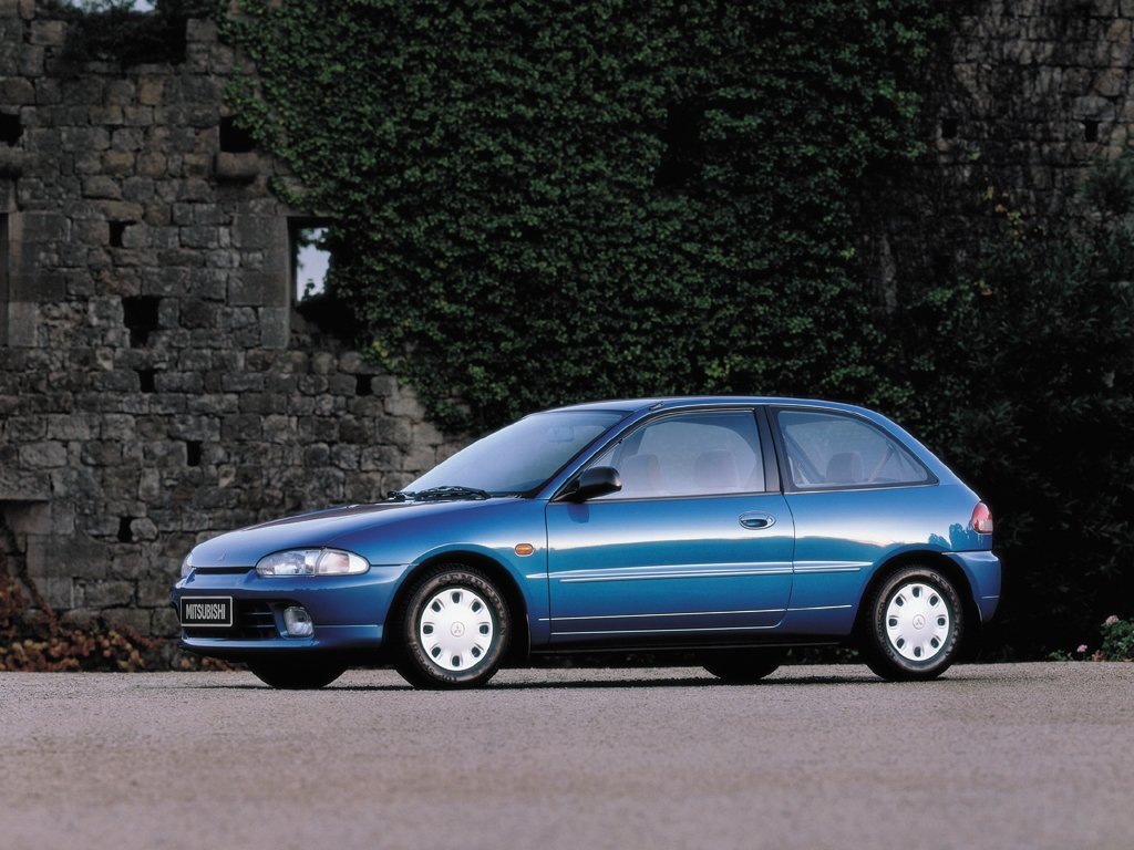Mitsubishi Mirage IV, хэтчбек 3 дв.