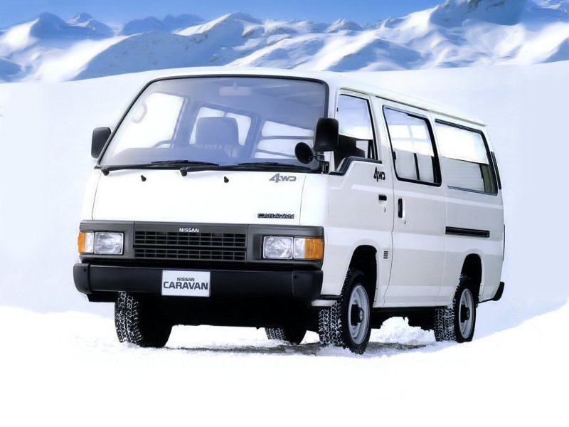 Nissan Caravan III (E24), минивэн