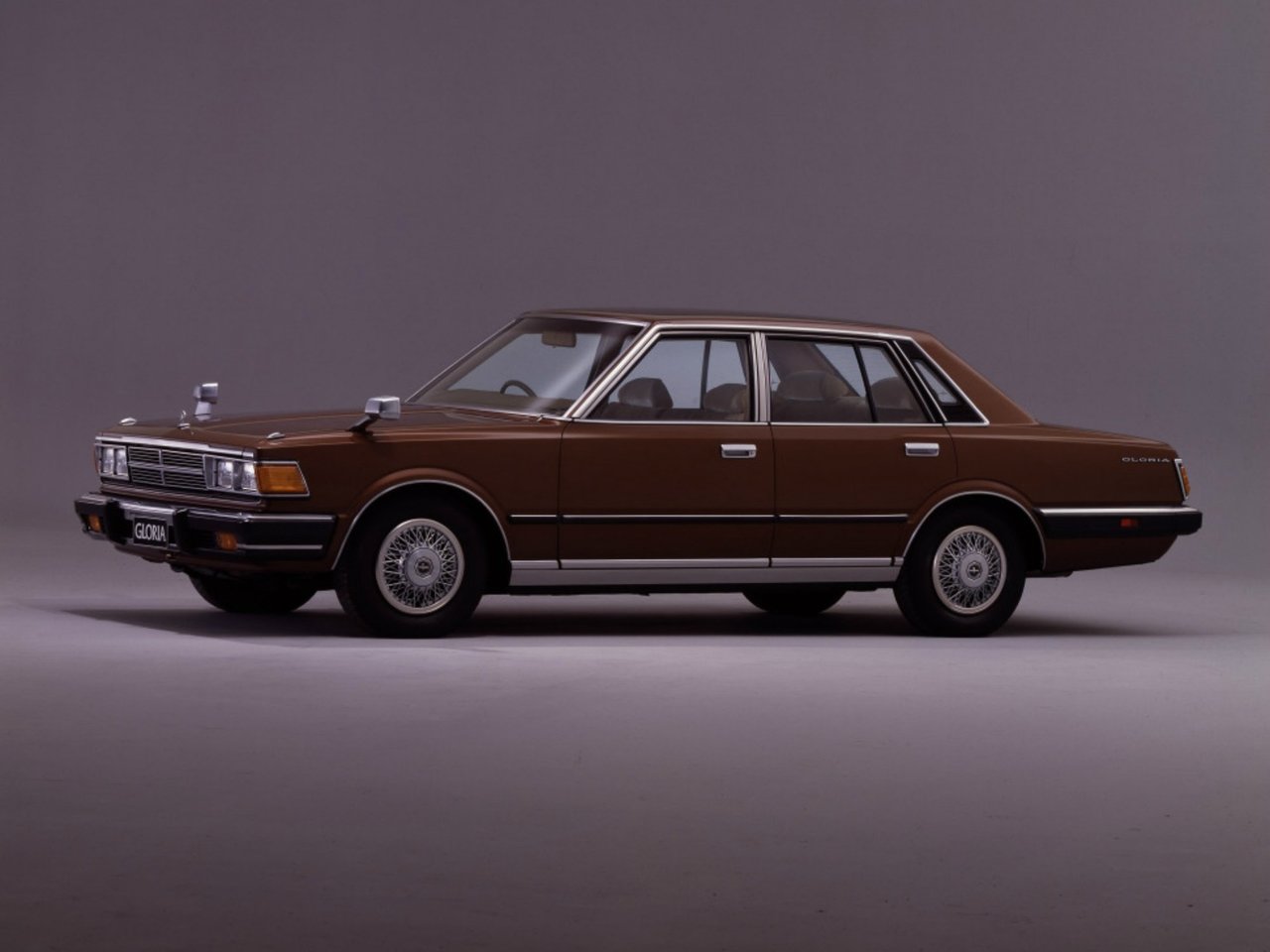 Nissan Gloria VI (430), седан