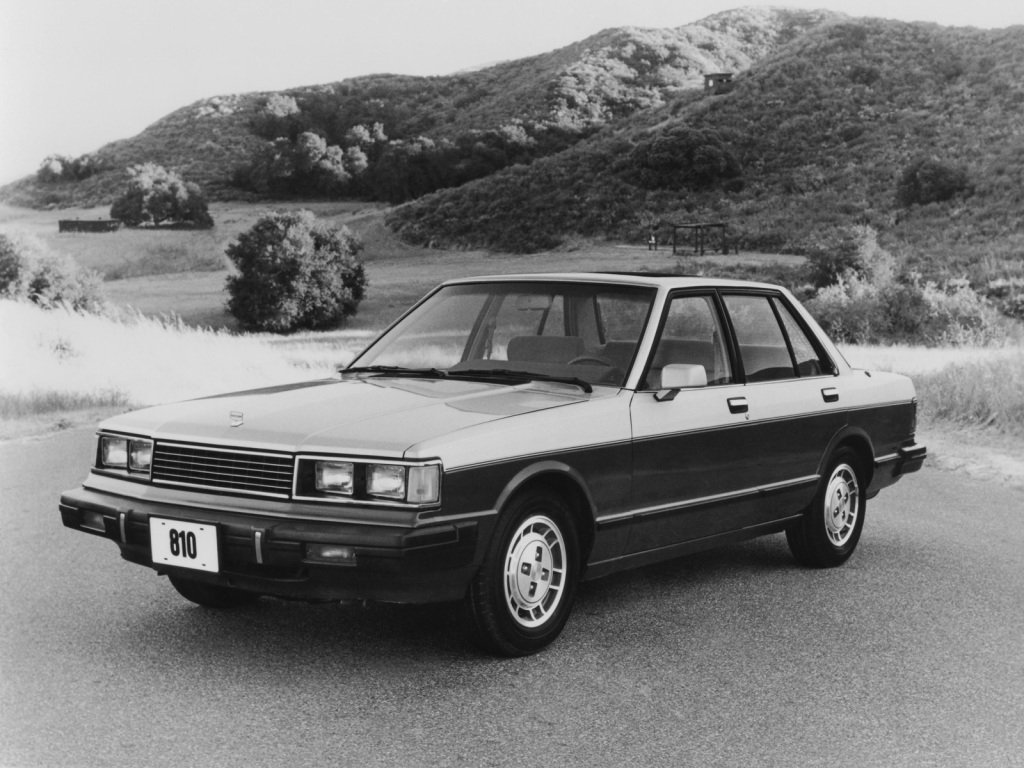 Nissan Maxima I (G910), седан