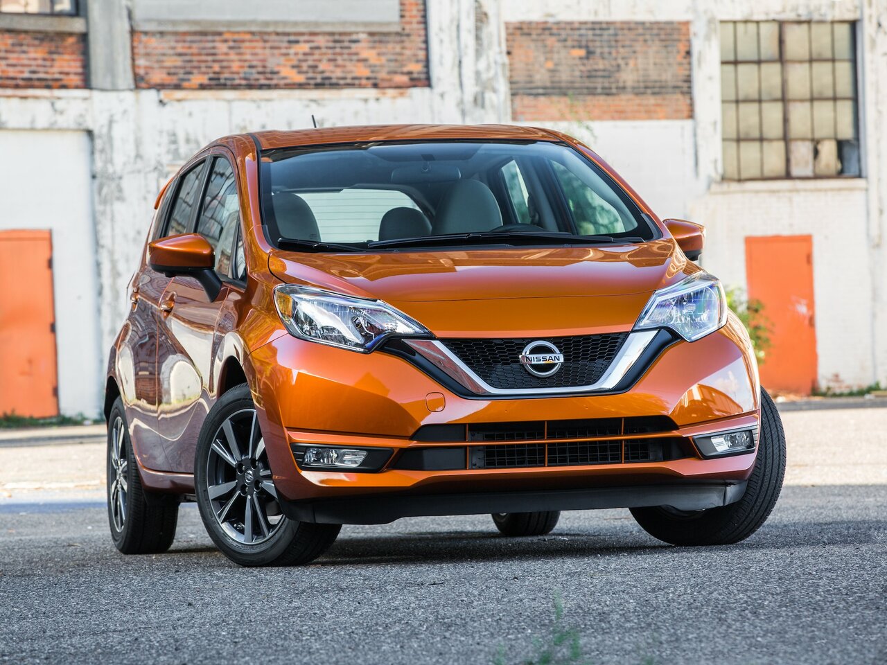 Nissan Note II Рестайлинг, хэтчбек 5 дв.