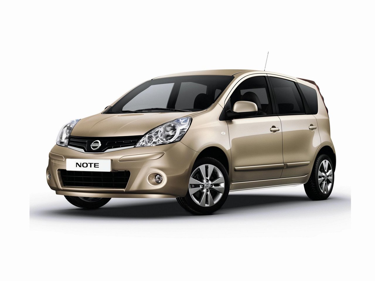 Nissan Note I Рестайлинг, хэтчбек 5 дв.