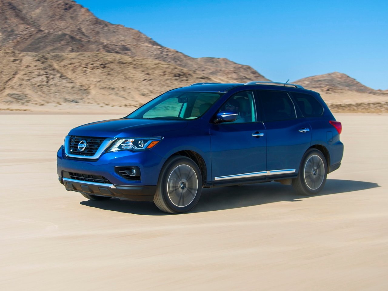 Nissan Pathfinder IV Рестайлинг, внедорожник 5 дв.
