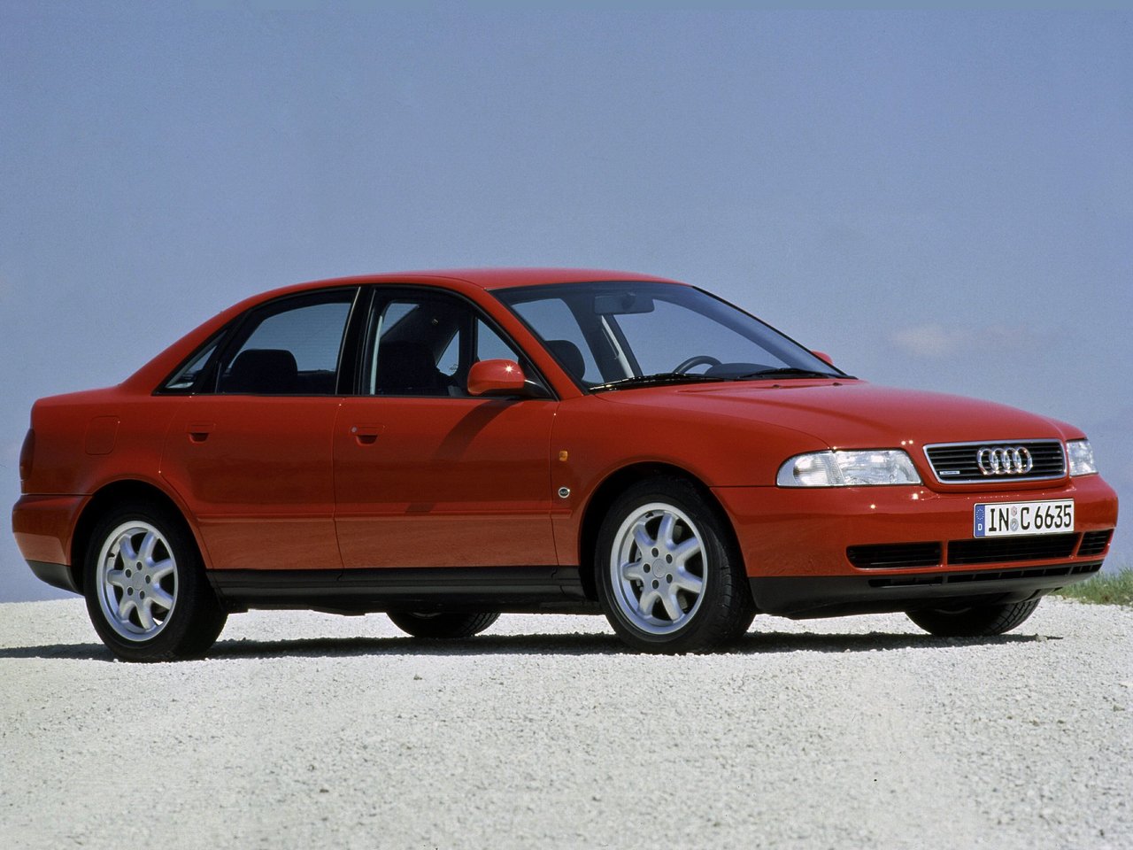 Audi A4 I (B5), седан