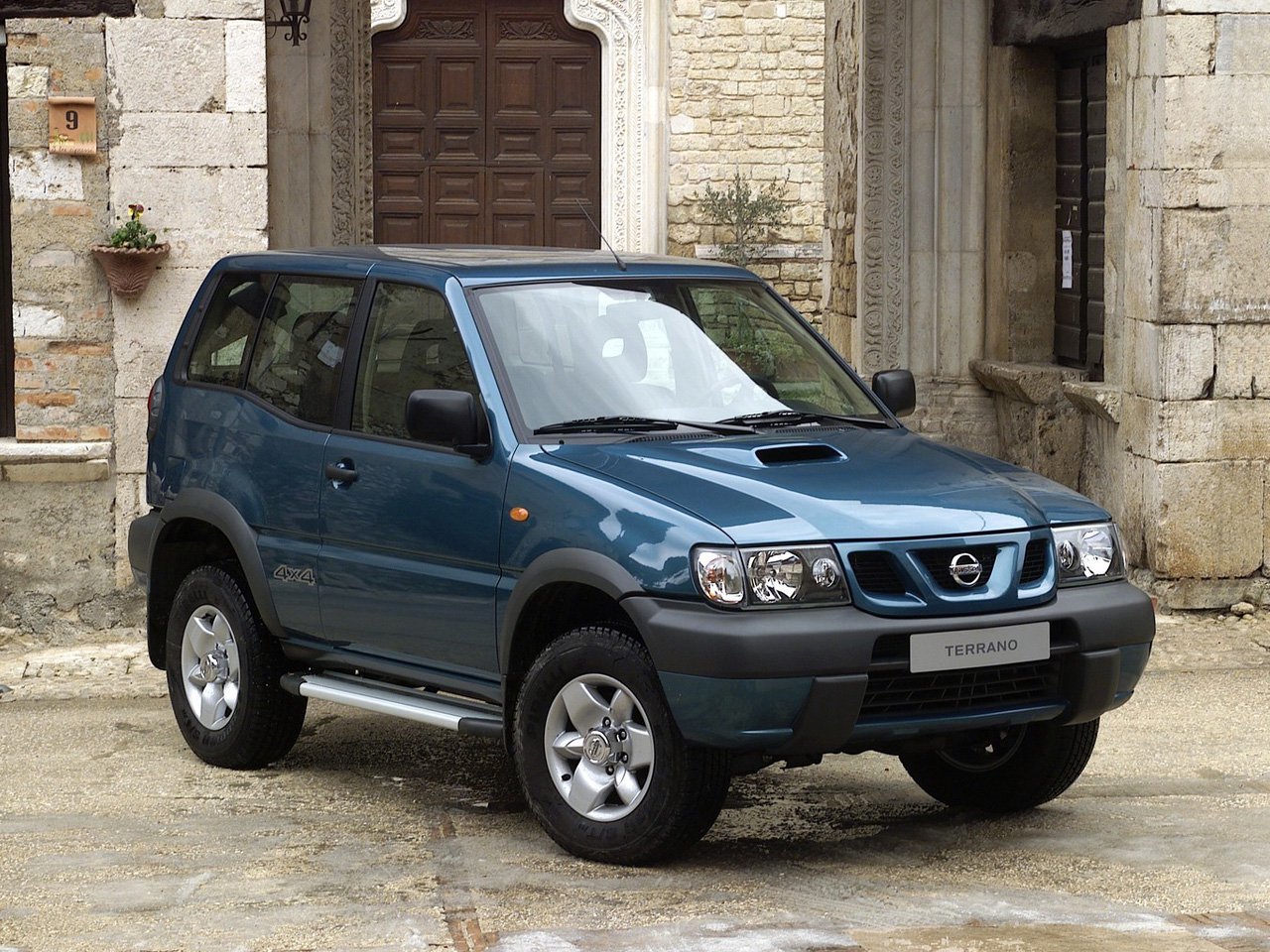 Nissan Terrano II Рестайлинг 2, внедорожник 3 дв.