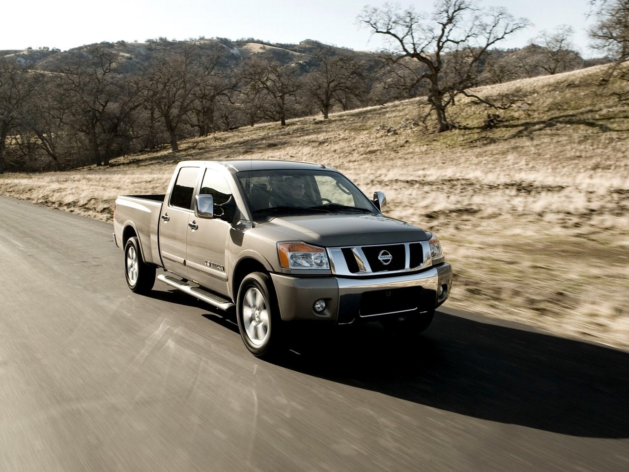 Nissan Titan I Рестайлинг, пикап двойная кабина