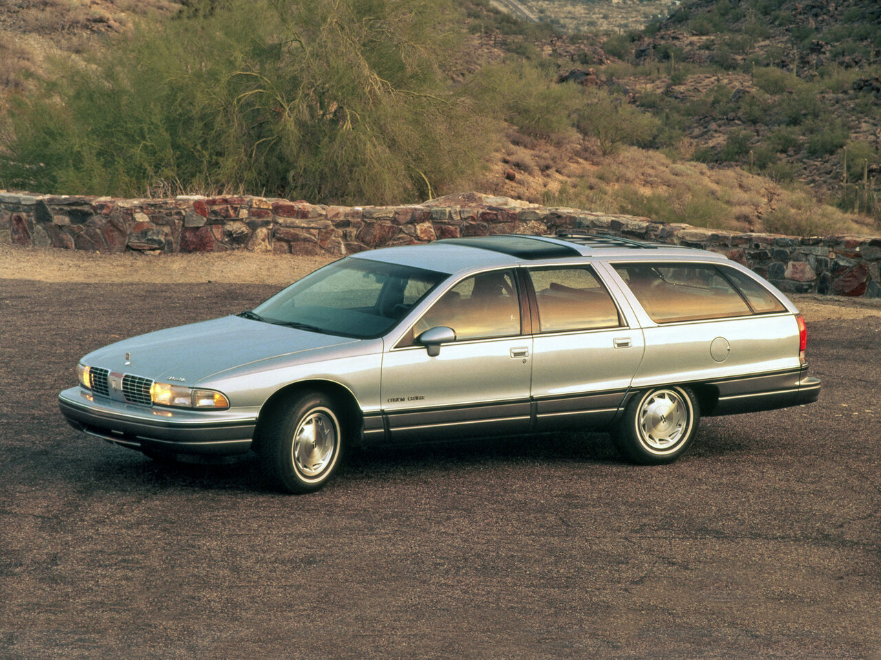 Oldsmobile Custom Cruiser III, универсал 5 дв.