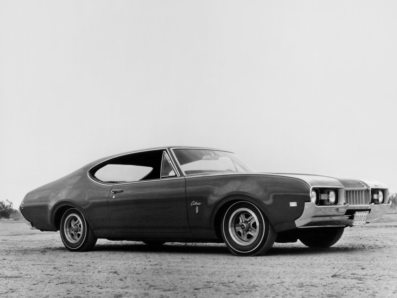 Oldsmobile Cutlass III, купе