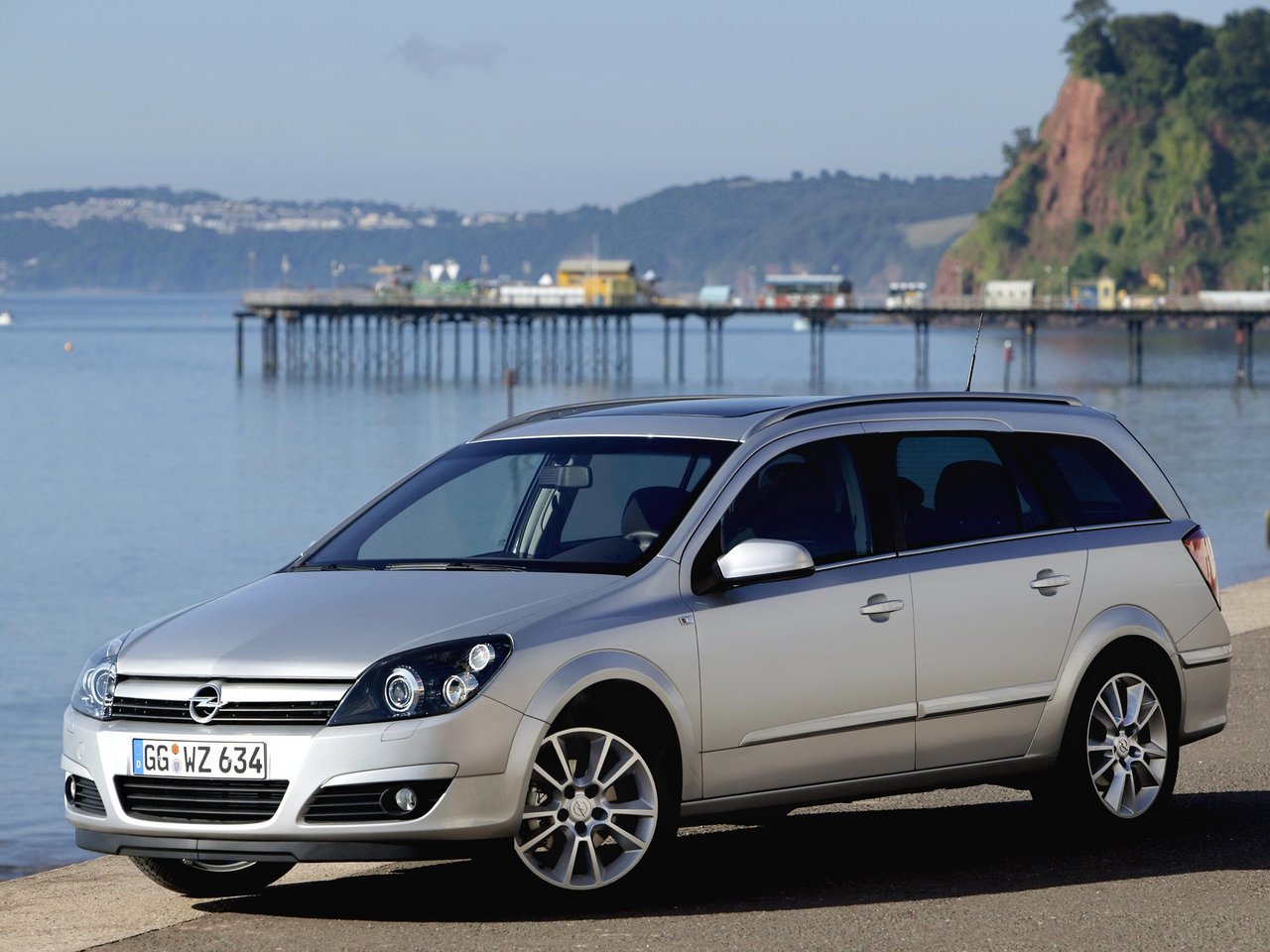 Opel Astra H, универсал 5 дв.