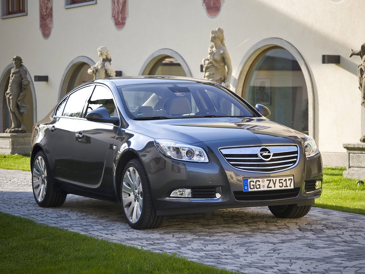 Opel Insignia I, седан