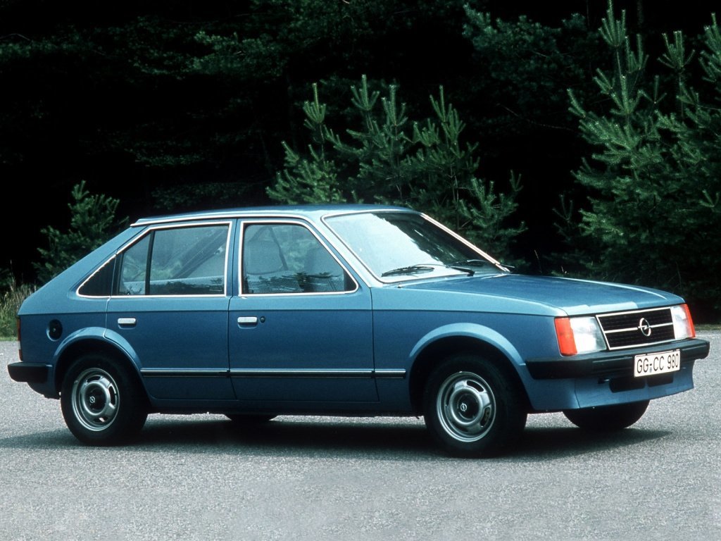 Opel Kadett D, хэтчбек 5 дв.