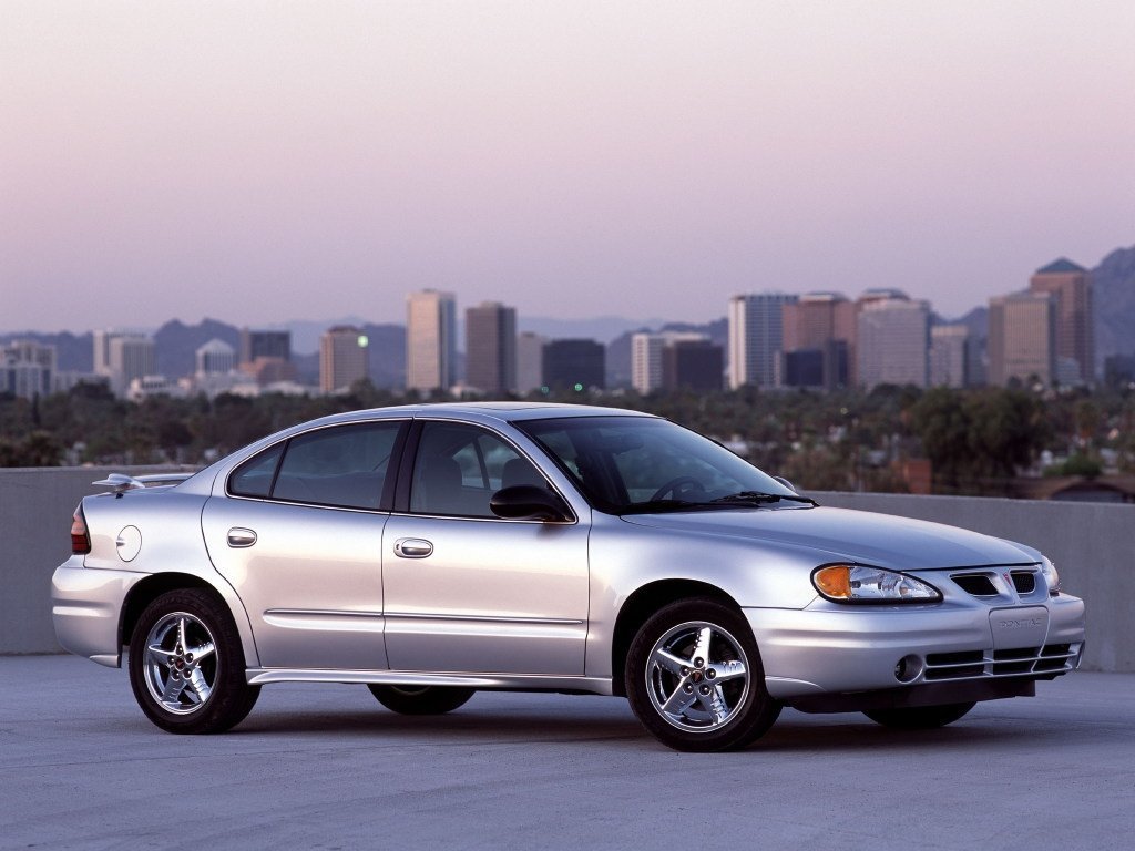 Pontiac Grand AM V, седан