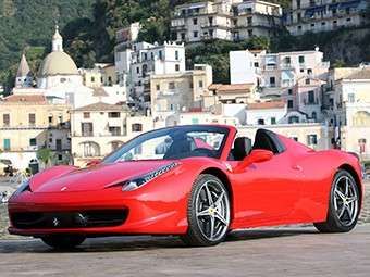 В Ferrari захотели продавать меньше машин