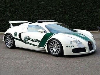 У полиции Дубая появился Bugatti Veyron
