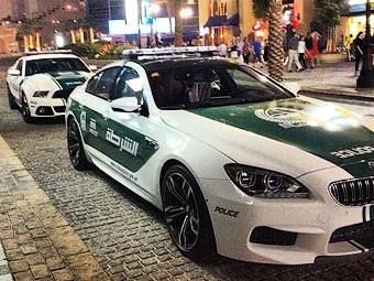 Гараж дубайской полиции пополнился Mustang и BMW M6