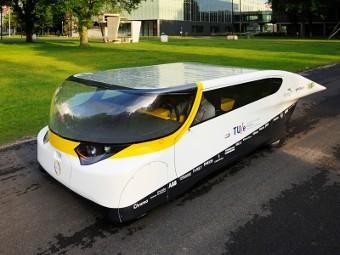 В Нидерландах построили семейный автомобиль на солнечных батареях