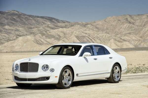 Продажи Bentley в первом квартале увеличились на 17%