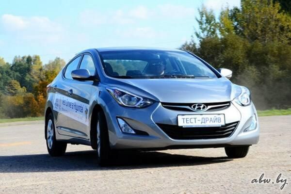 Hyundai Elantra: прежний, но обновленный