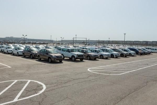 АвтоВАЗ рапортовал об увеличении продаж в октябре на 4,7%