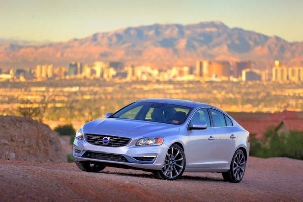 Краш-тесты: Volvo получает высший рейтинг по программе IIHS