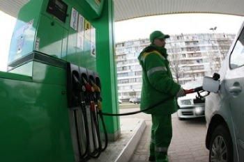 В Беларуси снижены ставки акцизов на автомобильный бензин и дизтопливо