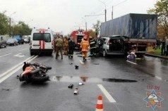Следствие: в связи со смертью мотоциклиста, виновника ДТП на улице Радиальной в Минске, производство по уголовному делу прекращено