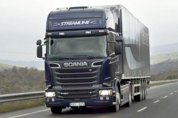 Pirelli для испытания грузовых шин купила тягач Scania R 580 V8