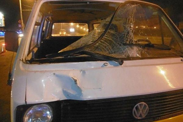В Гомеле VW Transporter сбил мужчину в районе пешеходного перехода - тот скончался