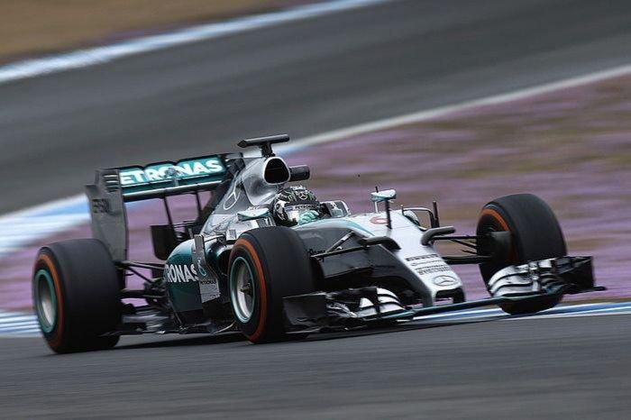 F1. Mercedes AMG собирается выиграть в 2015 году все гонки?!