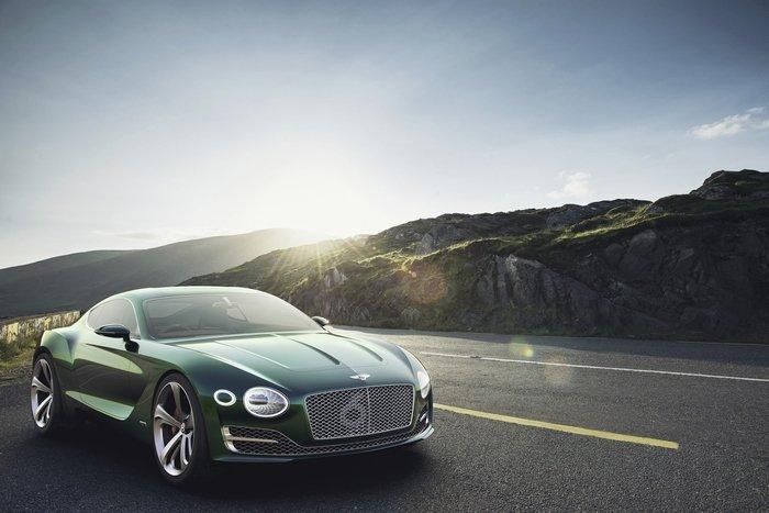 В модельном ряду Bentley может появиться новое купе с “шестеркой” под капотом