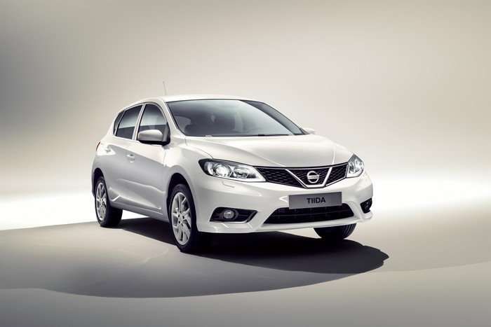 Новый Nissan Tiida: цены начинаются от 13.580 долларов