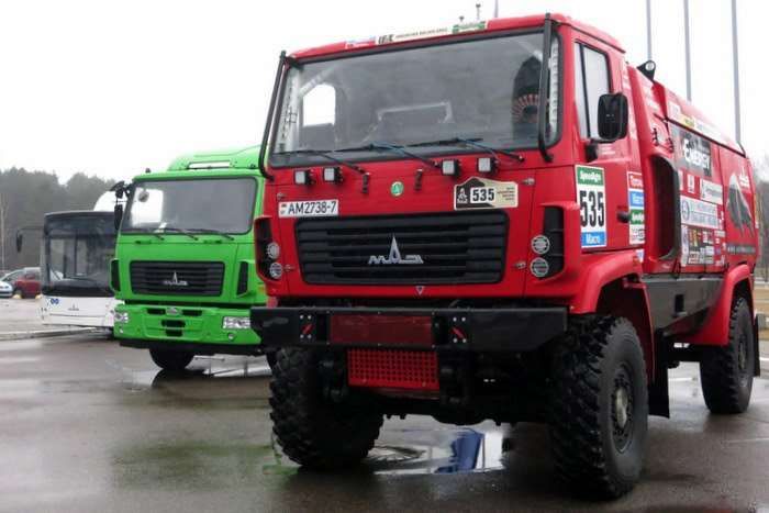 МАЗ, ГАЗ и уникальный гоночный КАМАЗ на метане. Беларусь готовится принять внедорожные соревнования международного уровня