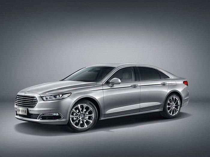 Ford представил в Шанхае новый седан Taurus