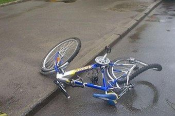 "Темное дело" о сбитом велосипедисте в Гродно: водитель вину отрицает, пострадавший лечит сломанную руку