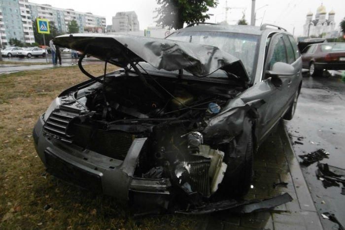 В Могилеве "бесправный" водитель BMW совершил лобовое ДТП