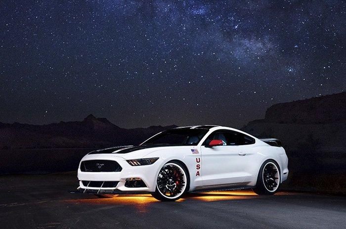 Ford представил “космический” Mustang по случаю годовщины первой высадки на Луну