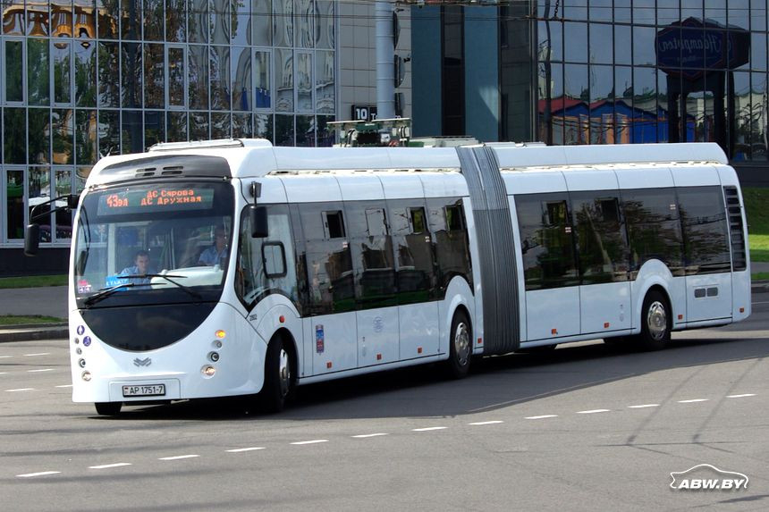 Электробусы в Минске меняют прописку – из троллейбусных парков их передают в автобусные