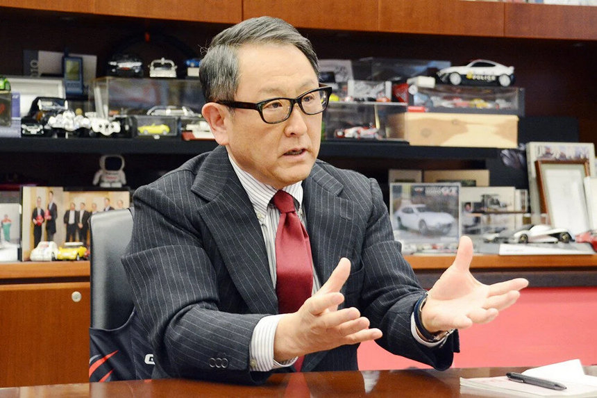 Глава Toyota: увлечение электромобилями может обернуться коллапсом автоиндустрии