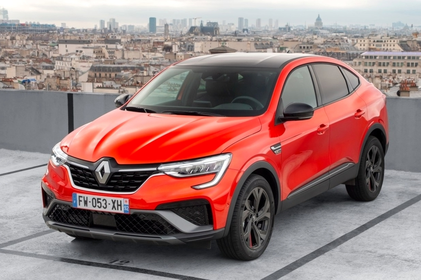 Купе-кроссовер Renault Arkana EU блестяще прошел "лосиный тест"