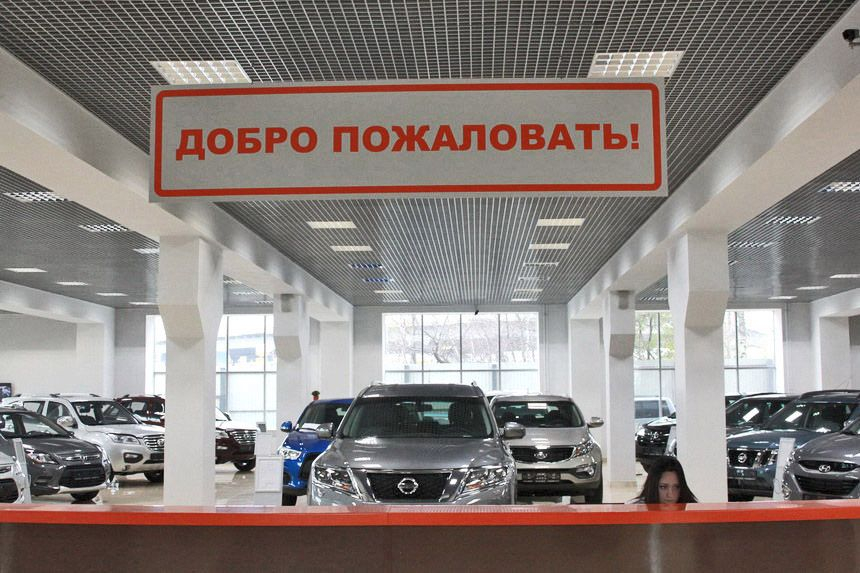 В апреле в России купили почти в четыре раза больше новых авто, чем год назад. А что в Беларуси?
